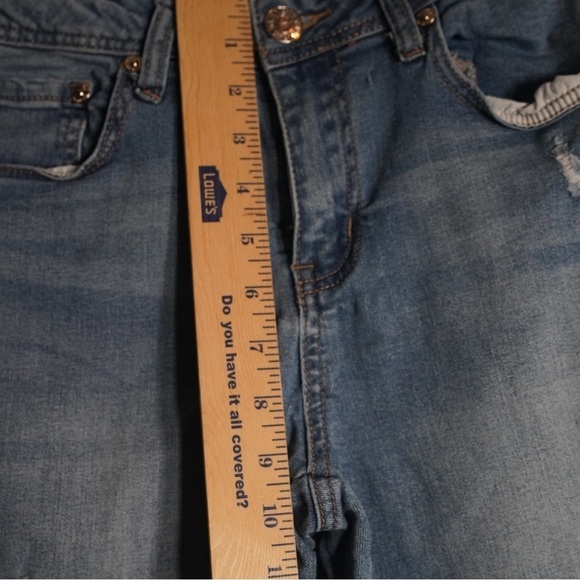 7 for all Mankind Women’s Jeans Distressed Capris Ankle Cooped Denim Size 4 - Picture 11 of 13